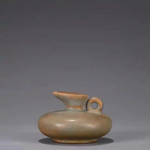 北宋汝窑天青釉水滴壶