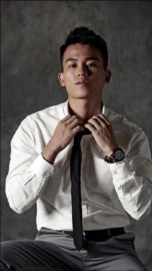 《黑白禁区》欧豪厨房做饭的样子,像极了你们的在线女友