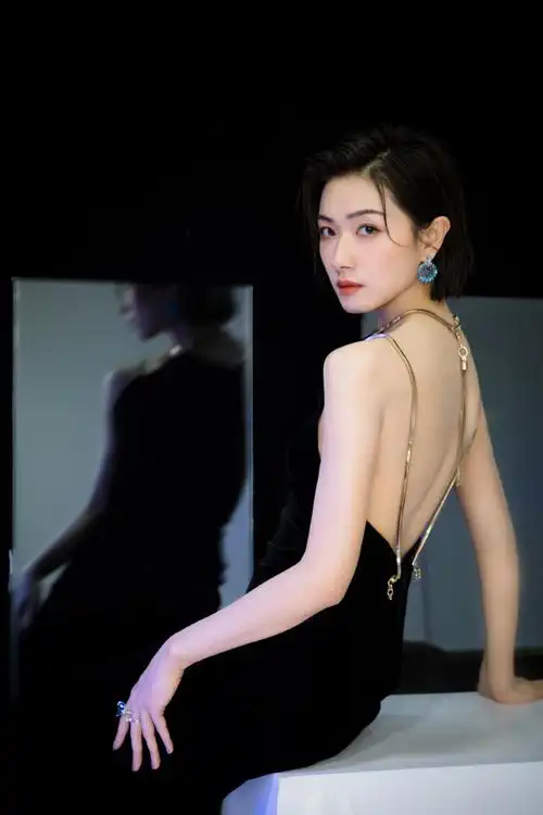 万茜乘风破浪的姐姐