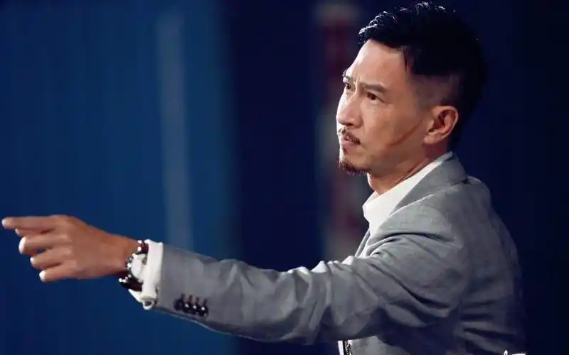 帅气影帝张家辉写真