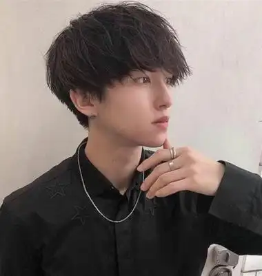 男生最新定位烫绅士帅气超时髦