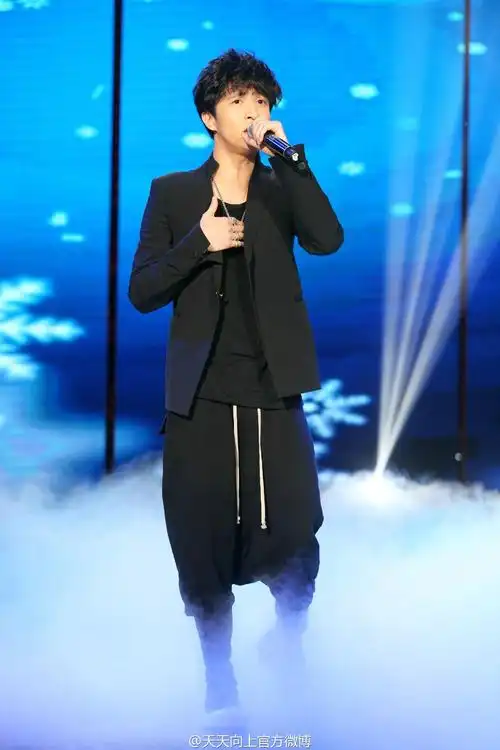 data-lemmaid="114606">上海 /a>市,中国内地流行乐男歌手, a target=