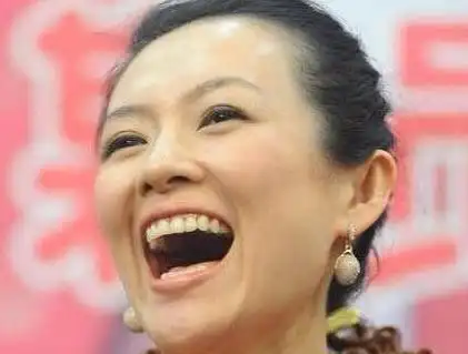 开怀大笑图片唯美