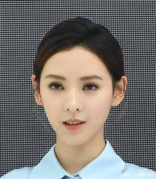 图四是女神张予曦,"蚂蚁腰"实力抢镜!