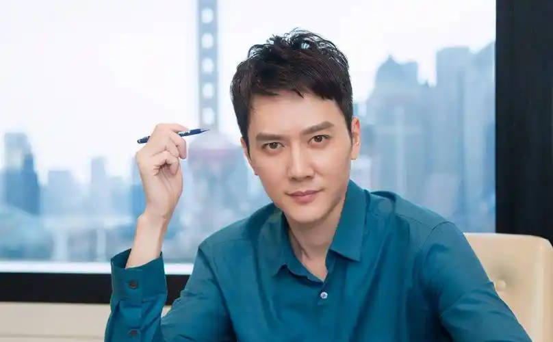 冯绍峰八卦 冯绍峰八卦有哪些