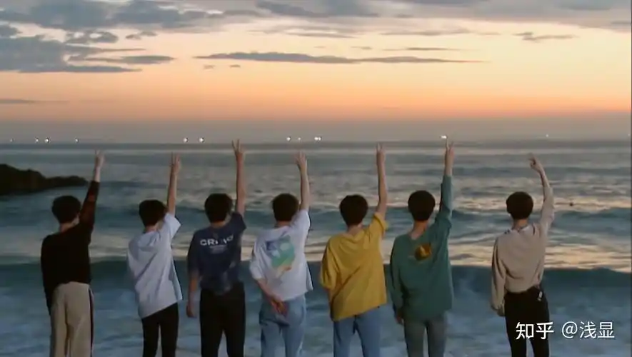 有没有tnt时代少年团好看的团体图? - 知乎