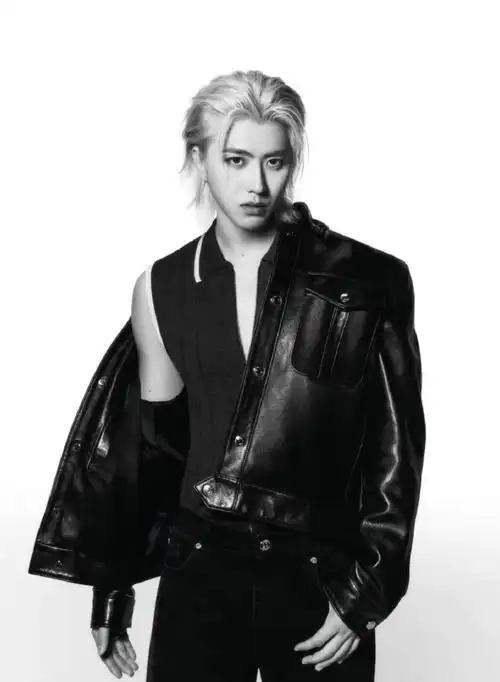 蔡徐坤范思哲全球品牌代言人