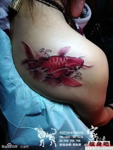 鲤鱼纹身图案大全 > 正文          男人腿部吉祥鲤鱼纹身图案