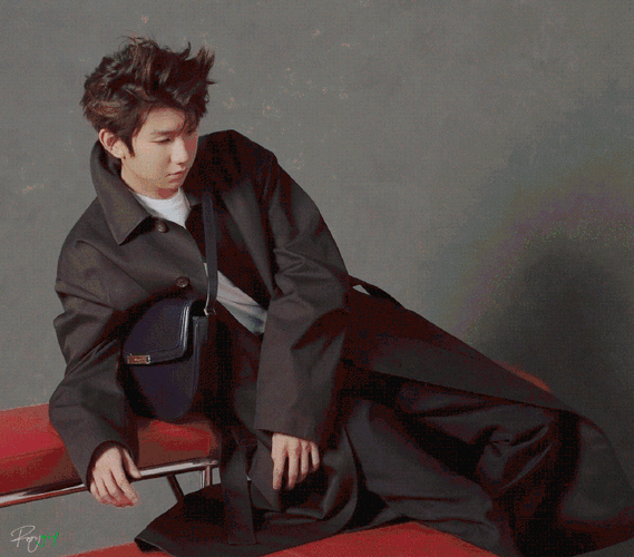 bally全球品牌代言人王源##王源卷宗四月刊封面