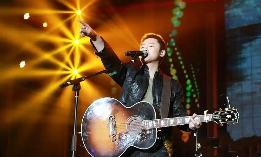 p>梁博,1991年3月25日出生于吉林省长春市九台区,中国内地男 a