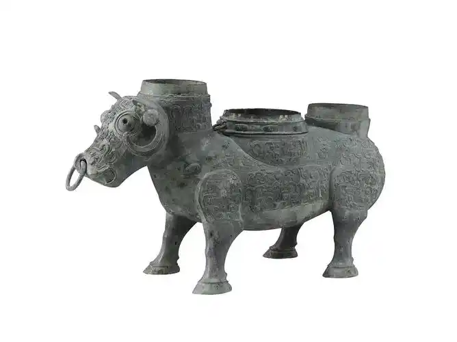 青铜酒器——尊