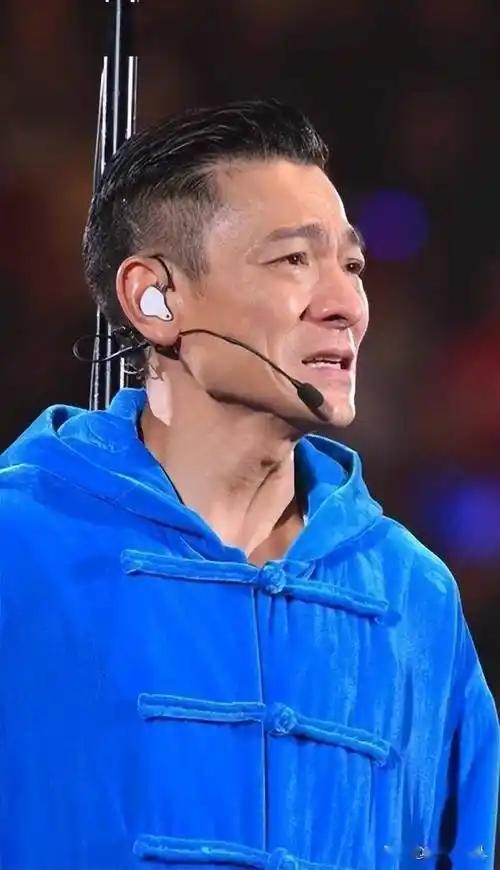 事实证明,细扒香港"四大天王"现状后,才发现黎明有多清醒