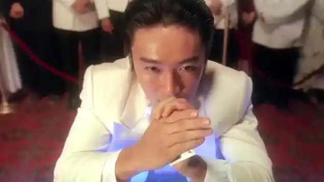 赌圣星爷搓牌搓成张曼玉结果还顺带黑了她一把太搞笑了|周星驰_网易