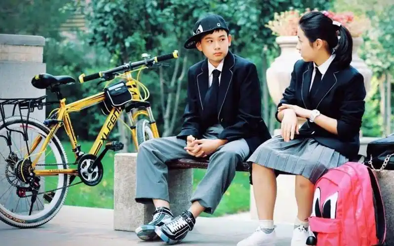 [两小无猜]方朵朵x张小宇_哔哩哔哩 (゜-゜)つロ 干杯~-bilibili