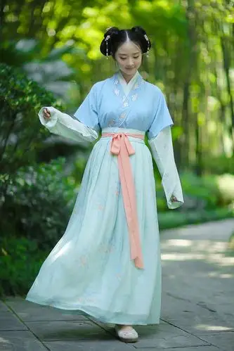 重回汉唐 清秋 原创品牌汉服日常女绣花半臂齐腰交领襦裙春秋装-淘宝