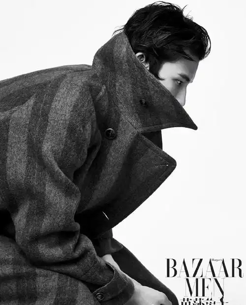 黄仕鑫出镜《芭莎男士》10月刊时尚大片