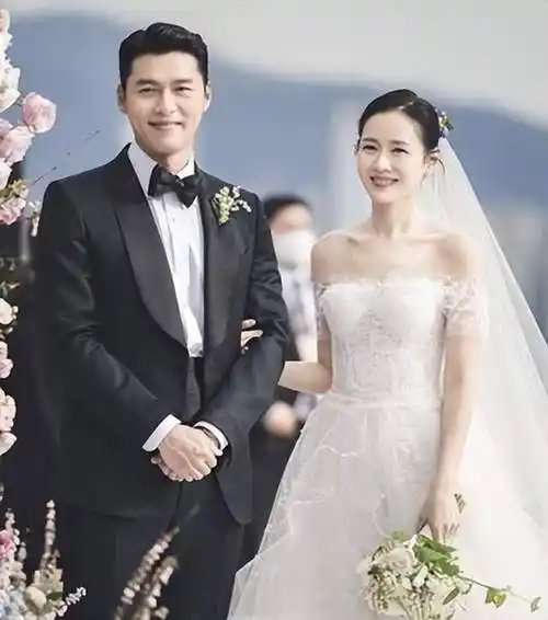 孙艺珍玄彬48亿新婚豪宅公开主卧附高级机关情趣曝光