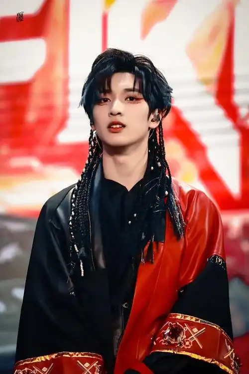 严浩翔·刀马旦