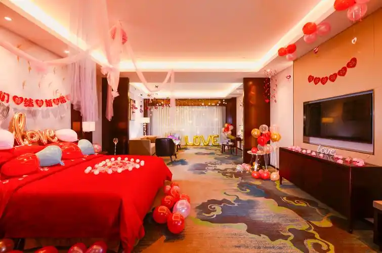 婚房-贵州朗月国际酒店有限公司_朗月国际酒店_客房预定_会场预定