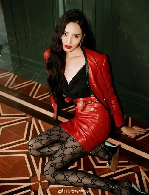 王紫璇丝袜大长腿太吸睛