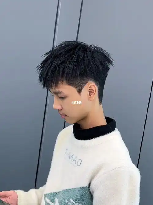 中山男士发型设计  #中山夏天烫发  #锡纸烫  #中山烫发哪里好