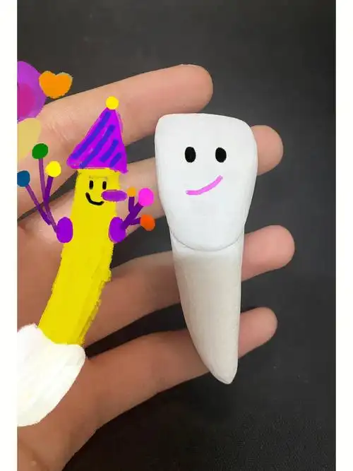 记录三倍大右上颌中切牙雕刻