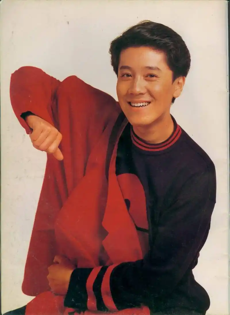 蔡国庆隐藏多年的"妻子"曝光,网友:难怪他不选那英!