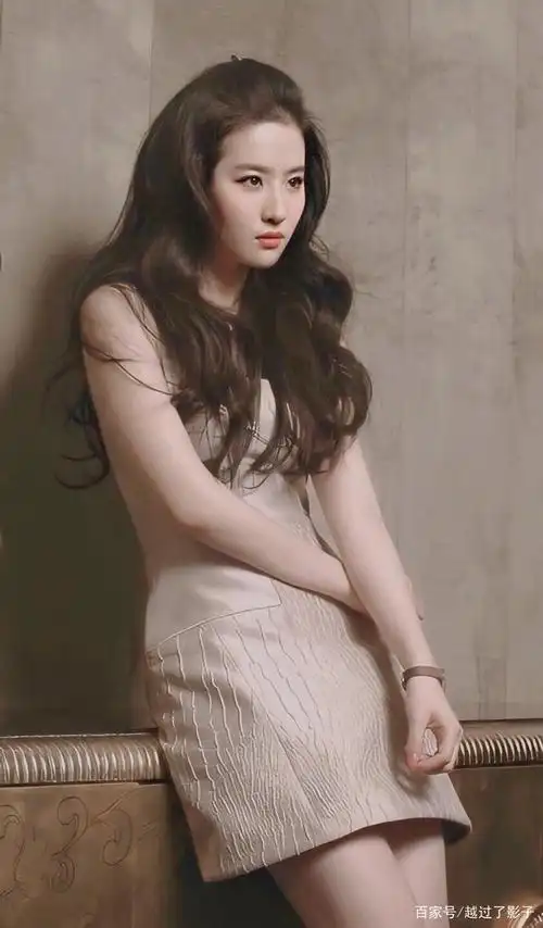 天仙下凡,"神仙姐姐"刘亦菲绝美合集