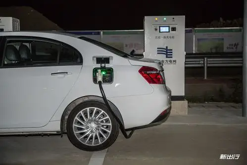 国庆出游开电动车跑长途? 这几招让你出行更省心