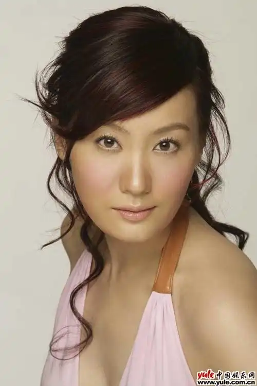 谭晶_明星档案_写真_图片_资料_照片_中国娱乐网