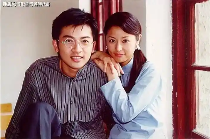 泪目,林心如苏有朋录制综艺节目,再现《情深深雨蒙蒙》经典场面_观众