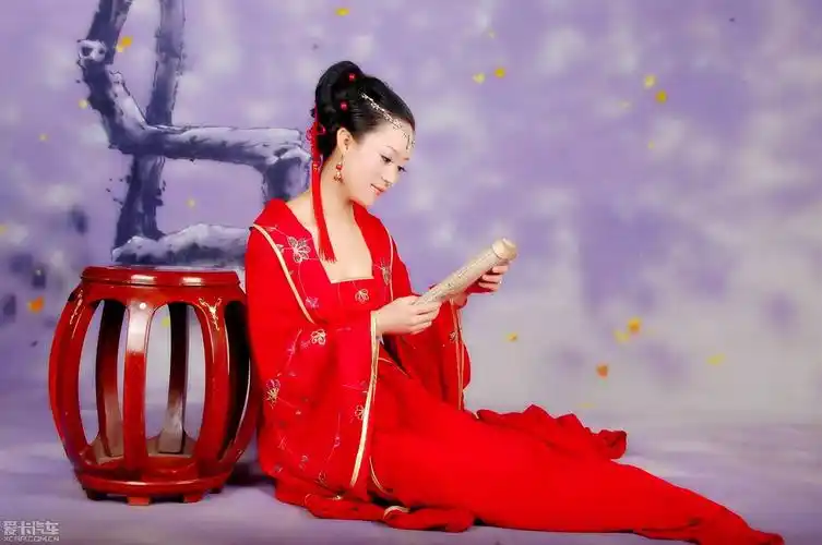 古装美女--琴瑟缘(高清大图)!