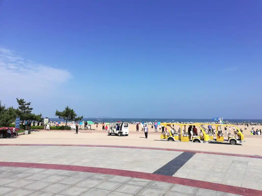 青岛一座低调的4a级海水浴场,号称"亚洲第一滩",适合夏日度假