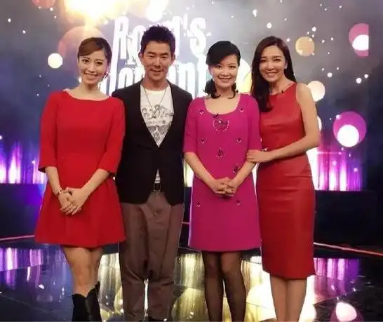 上海主持人刘彦池37岁台上璀璨台下美满两度嫁入豪门