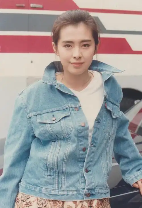 80年代女港星被我扒了个精光