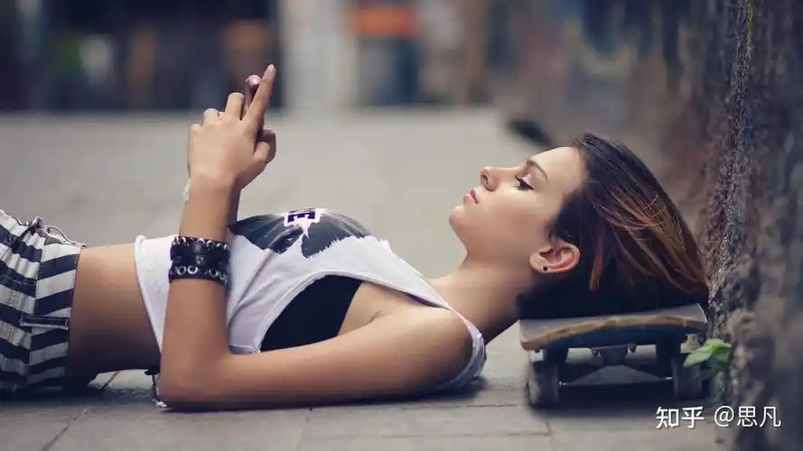 遇到高冷女生,如何扭转聊天局面?