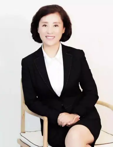 【至瑾法商学院】《医生集团商业模式,交易路径,利益