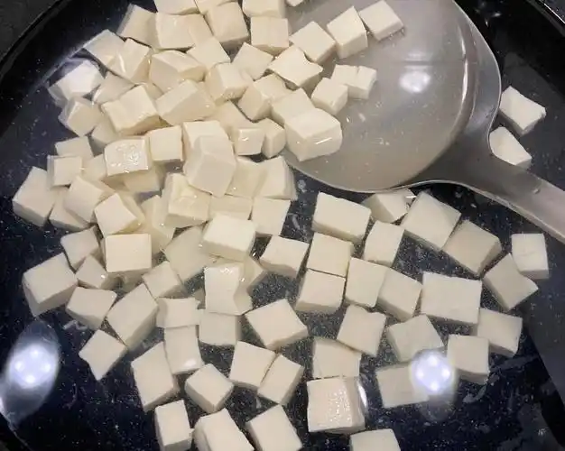 "南豆腐"和"北豆腐"有哪些区别?差别不止一点,学会别乱买了