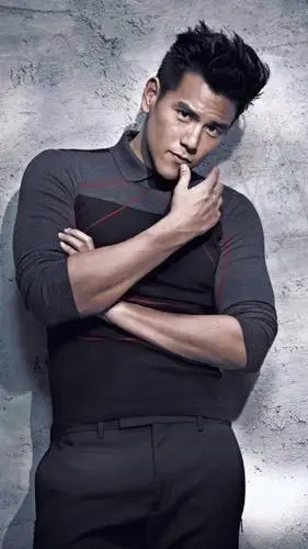 彭于晏时尚写真背景图片