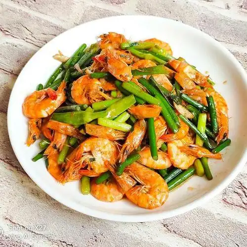 蒜薹炒基围虾,开胃下饭又营养,一上桌就被抢光了