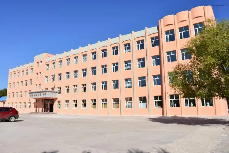 民族中学国庆节放假致家长一封信 - 逊克县民族中学