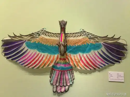 参观中国美术馆馆藏民间精品风筝大全(一)_木鹞