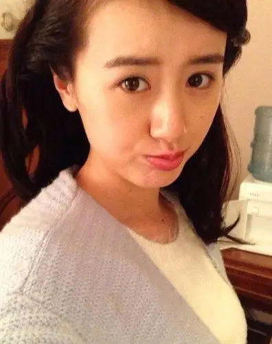 【图】袁冰妍男朋友有了么引热议 其个人生活照及出道经历曝光