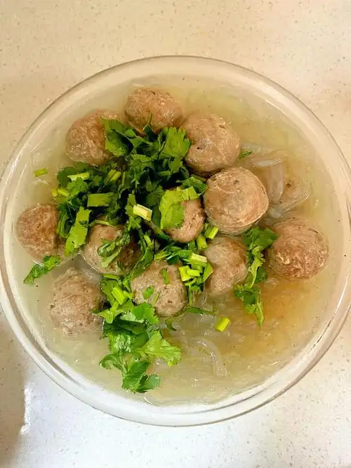 10分钟搞定q弹的潮汕牛肉丸粉丝汤汤都不剩