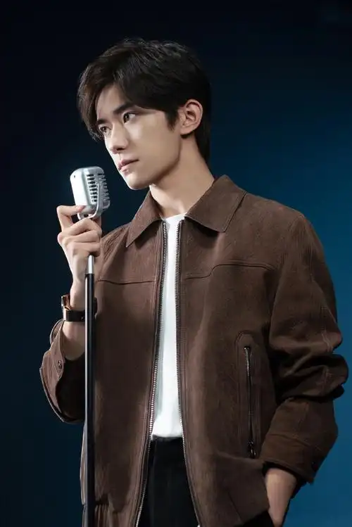 易烊千玺 yyqx 四字弟弟#有人问我为什么要用一辆货车的照片instagram