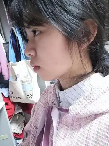 需不需要矫正啊?侧脸丑绝人寰