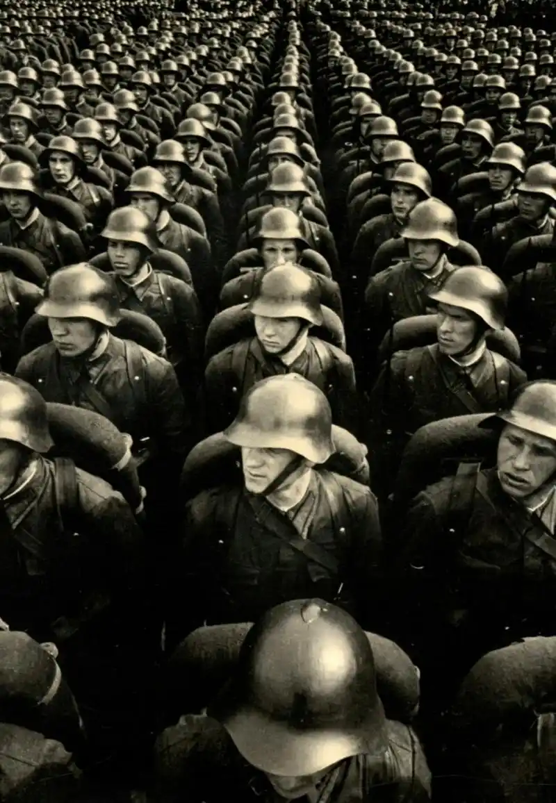 苏联士兵在红场阅兵