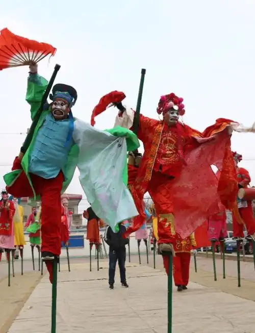 固安马庄南小营村:非遗高跷迎新春|固安县|秧歌_网易新闻