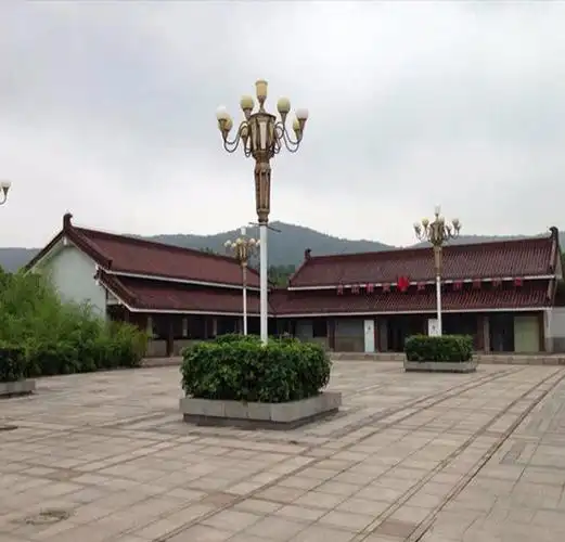 无锡青龙山公墓环境江苏无锡青龙山公墓是无锡市区历史最悠久,用户群