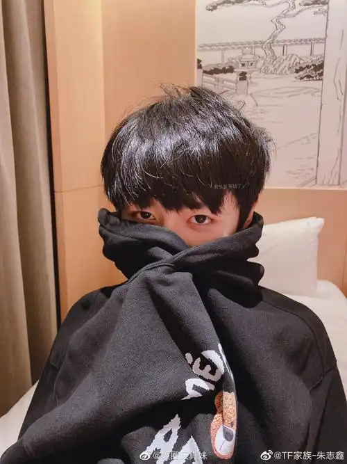 朱志鑫生活随手拍,感受生活的温度和细节,朱志鑫真的很会生活～__财经